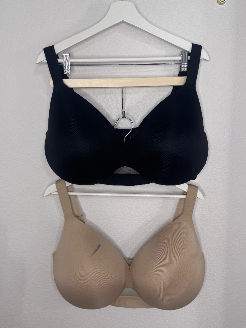 2 Cacique by Lane Bryant Light Lined Full Coverage Comfort Bliss Bras 44F